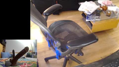 PegMePlease online show from November 24, 5:00 pm