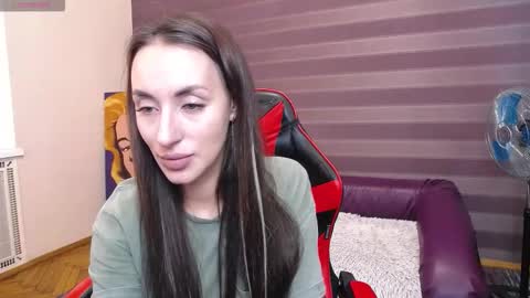 Snapshot of jeniferstone chatting on September 9, 8:36 am Kira online show from September 9, 8:36 am