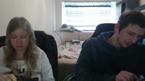 JenisAndPeter online show from March 9, 6:39 am