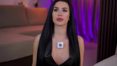 jenna_day online show from December 5, 8:39 pm