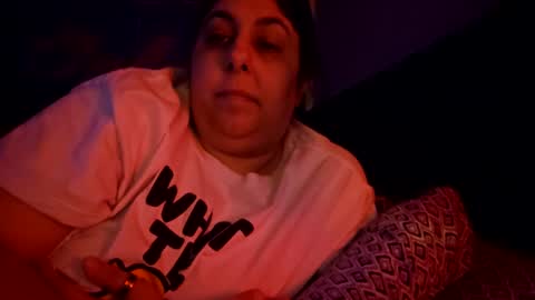 Snapshot of jennabrady chatting on February 18, 12:17 pm  Dragon Queen. Be my Dragon --  and  online show from February 18, 12:17 pm