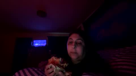 Snapshot of jennabrady chatting on September 24, 12:23 pm  Dragon Queen. Be my Dragon --  and  online show from September 24, 12:23 pm