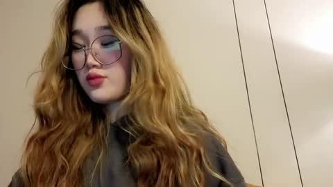 JENNA online show from March 4, 1:19 pm