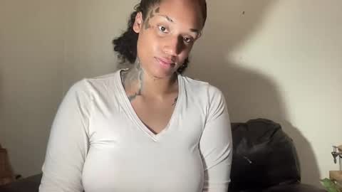 Mistress Jenni online show from November 6, 8:06 am