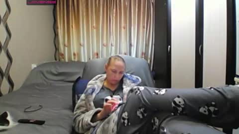 JenniDeep online show from June 1, 6:31 pm