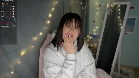 Snapshot of jennie_berry chatting on February 5, 1:37 am Jennie online show from February 5, 1:37 am
