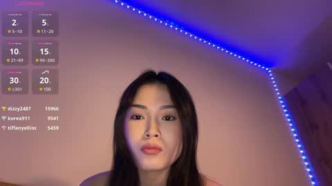 jennie_yung online show from January 11, 4:06 am