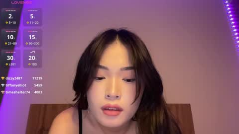 jennie_yung online show from December 24, 4:44 am