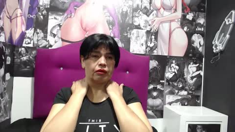 Jennifer online show from February 15, 6:06 pm