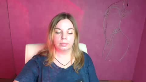 Snapshot of jennifer_moree chatting on October 10, 7:58 am Jennifer online show from October 10, 7:58 am