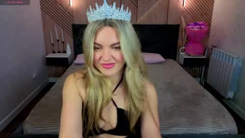 Jennifer Perezz online show from May 29, 5:33 pm