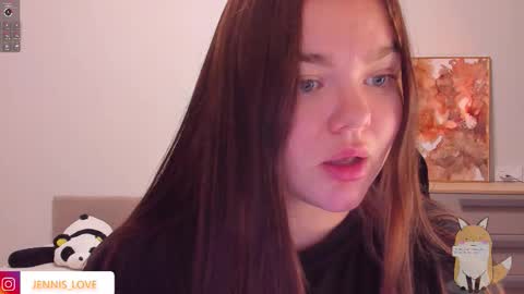 Snapshot of jennisxcharming chatting on October 16, 6:29 pm Mila online show from October 16, 6:29 pm