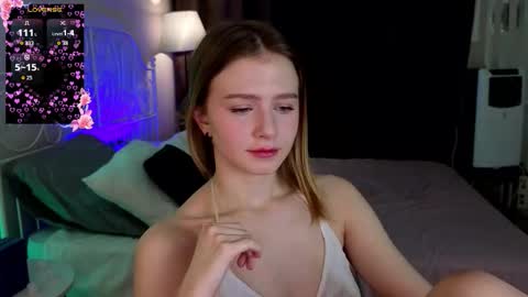 jenny_bunny_ online show from March 15, 2:05 am