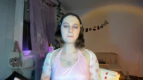 Jennifer Jenny Darling   online show from February 12, 7:50 pm