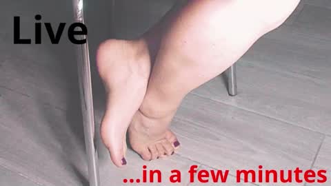 Snapshot of jenny_fighterfeet chatting on February 16, 11:05 pm Jenny online show from February 16, 11:05 pm