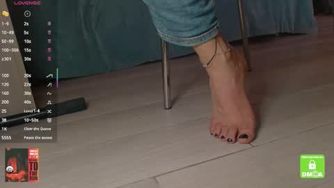 Snapshot of jenny_fighterfeet chatting on March 8, 8:55 am Jenny online show from March 8, 8:55 am