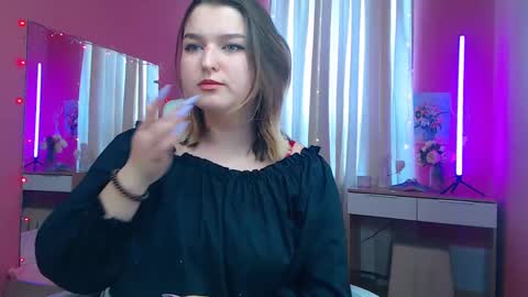 Snapshot of jenny_smitx chatting on March 5, 10:22 am jenny_smitx online show from March 5, 10:22 am