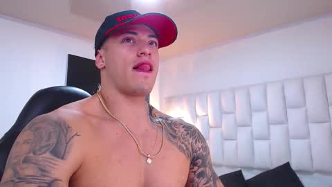 Jeremy lane online show from March 19, 11:53 pm