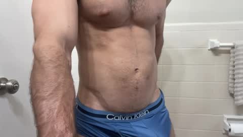 jerknchill_ online show from October 18, 8:35 pm