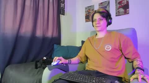 Angelo online show from November 3, 3:46 pm