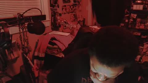 Jerzey2k2 aka the Alpha online show from February 19, 4:55 am