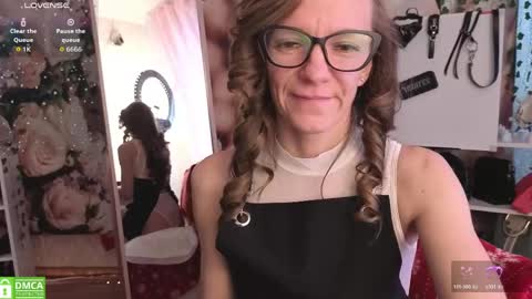jesica_moon_peachyy online show from May 19, 4:19 am