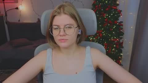  JessieVibes online show from December 17, 12:12 pm