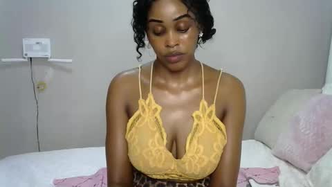 jessajoyy online show from March 19, 6:19 am