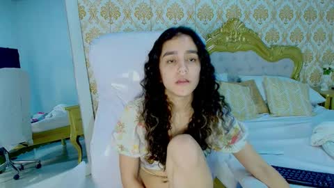 Snapshot of jessb_ chatting on October 17, 8:35 pm jessb_ online show from October 17, 8:35 pm
