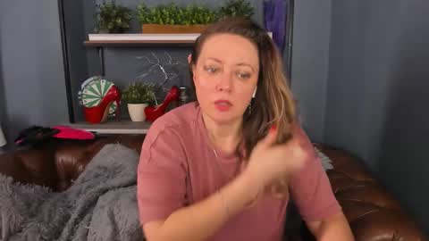 Snapshot of jessica_foxie chatting on March 10, 12:06 pm Jessica online show from March 10, 12:06 pm