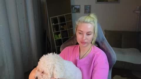 Snapshot of jessica_hanson chatting on February 7, 6:24 am Jessy online show from February 7, 6:24 am