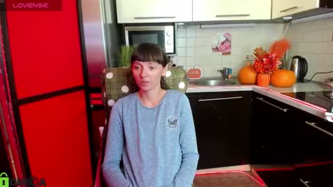 jessicaforris online show from September 20, 7:00 am