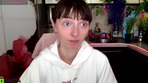 jessicaforris online show from March 17, 8:19 am