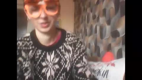 jessicaforris online show from October 29, 8:16 am