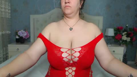single mommy online show from April 22, 3:35 am
