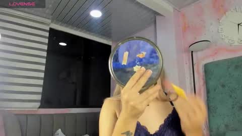 JESSI AND NAOMI online show from December 20, 11:22 pm