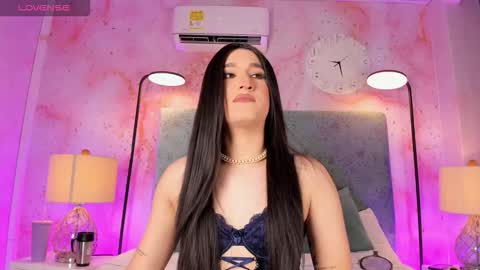 JESSI AND NAOMI online show from March 16, 4:15 am