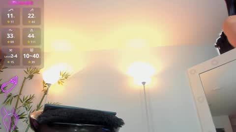  Jessica Pratt  IG jessicaxpratt online show from October 1, 1:43 pm