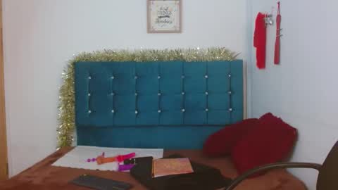 jessicarabbit4 online show from March 3, 6:59 am