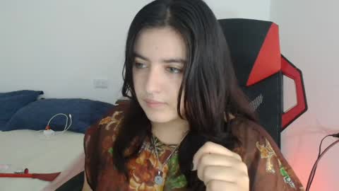 jessicared18 online show from September 19, 1:59 pm