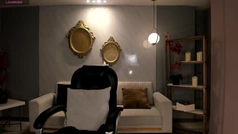 Snapshot of jessicawilliams1 chatting on September 24, 10:22 am JESS online show from September 24, 10:22 am