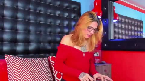 ---Jessie--- online show from April 2, 4:20 am