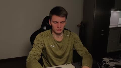 JessieRise online show from January 4, 4:00 pm