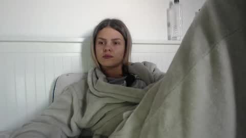 jessieryan online show from October 30, 5:08 am