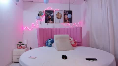 jessica online show from December 23, 3:45 am