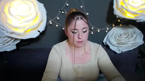 Jess online show from November 11, 7:32 am