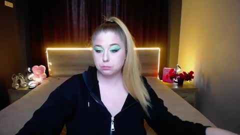 Jess online show from February 5, 7:45 am