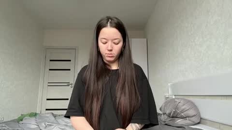 Emily online show from May 6, 11:27 am