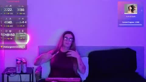 Jess Sileighty online show from July 15, 1:44 am