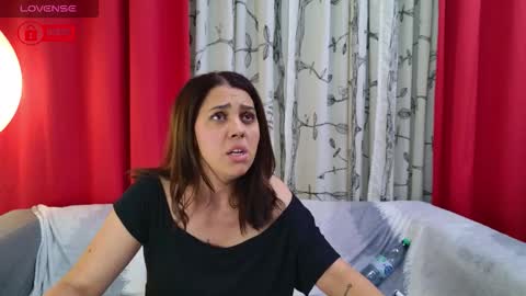 Snapshot of jessthewicked chatting on September 28, 5:33 pm JessTheWicked online show from September 28, 5:33 pm